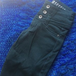 High waisted skinny jeans, nice and tight fit